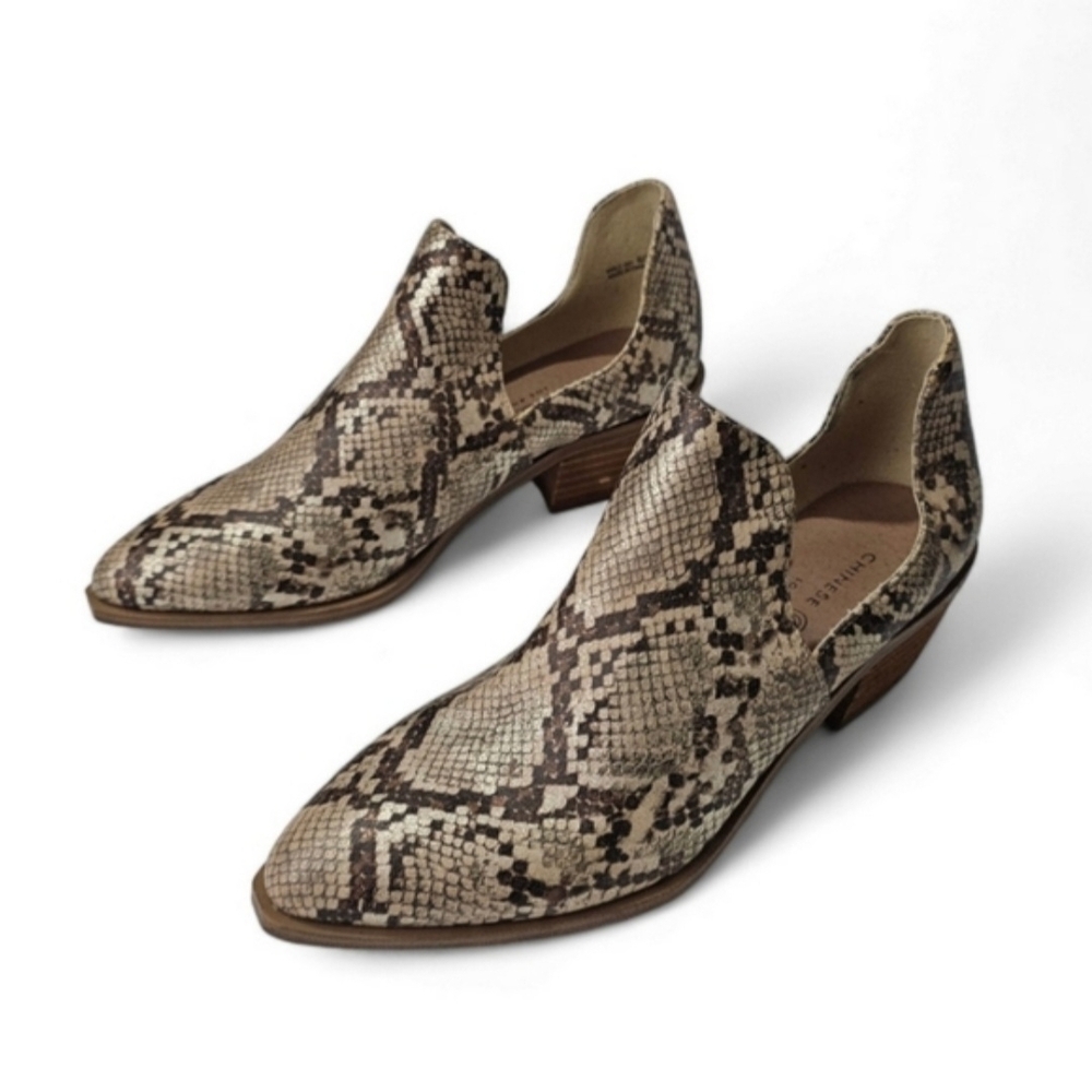 CL by CHINESE LAUNDRY Focus Bootie New Size 6